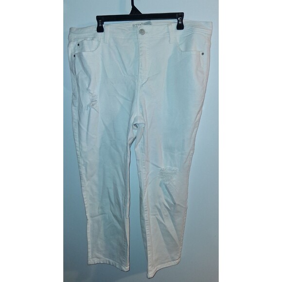 Terra & Sky White Crop Distressed Straight Leg Jeans Sz 18W - Picture 1 of 2